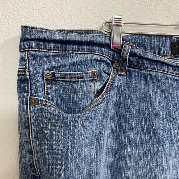 Venezia Plus Jeans - Picture 2 of 7